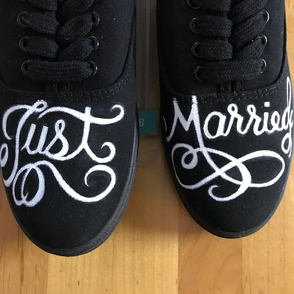 I paint custom designs on any canvas material.